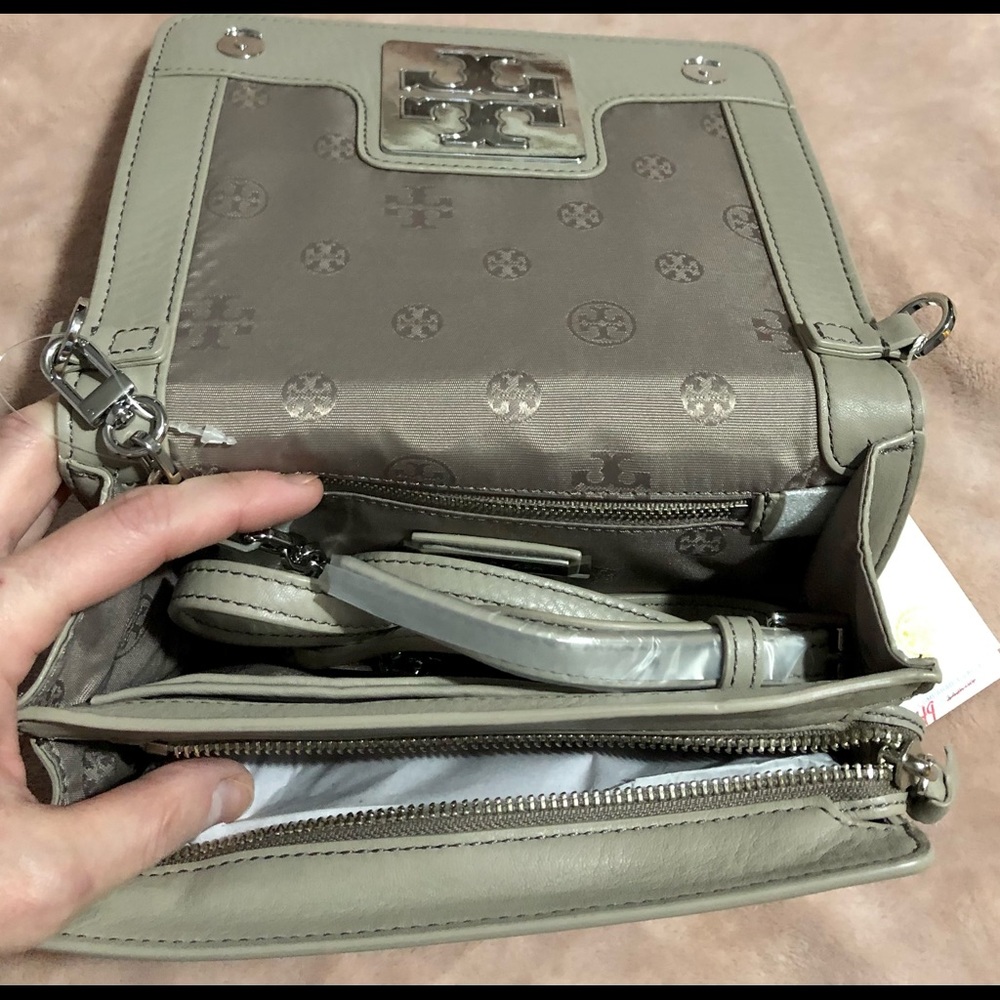 NWT Tory Burch Britten French Gray Combo Crossbody Purse Handbag - Picture 3 of 9